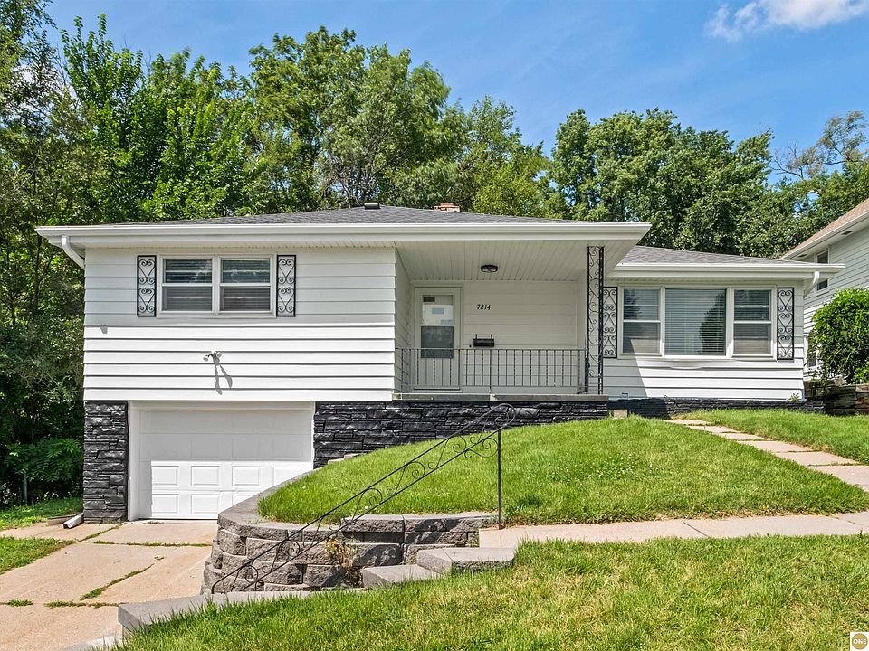1st image of 7214 N Ridge Dr
