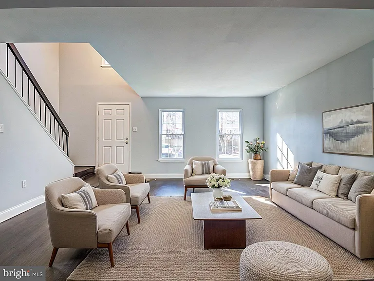5 Climbing Ivy Ct — Photo 8