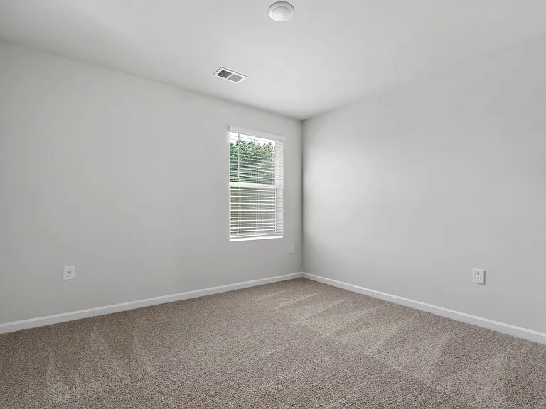3640 Parkway James Dr — Photo 17