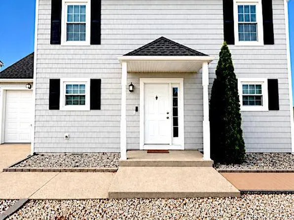 62 Wind Jammer Court, Bayville, NJ 08721