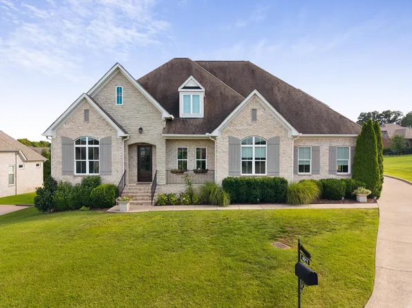 4011 Pinwheel Ct, Arrington, TN 37014