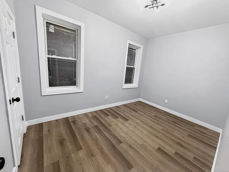 113 Elizabeth Ave #3 — Photo 13