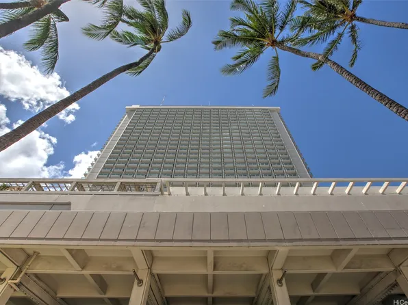 410 Atkinson Dr #2327, Honolulu, HI 96814