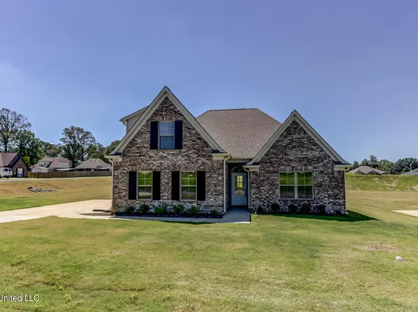 5815 SE Sara Ann Dr, Horn Lake, MS 38637
