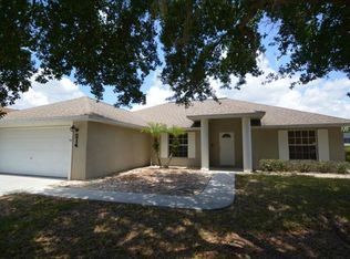214 Quiet Oak Ct, Davenport, FL 33896