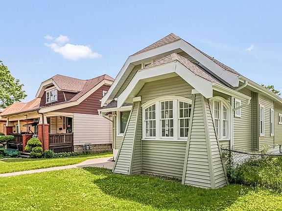 2nd image of 3713 N 15th STREET