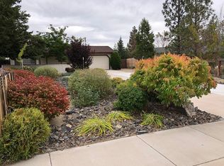 411 Keystone Dr, Dayton, NV 89403