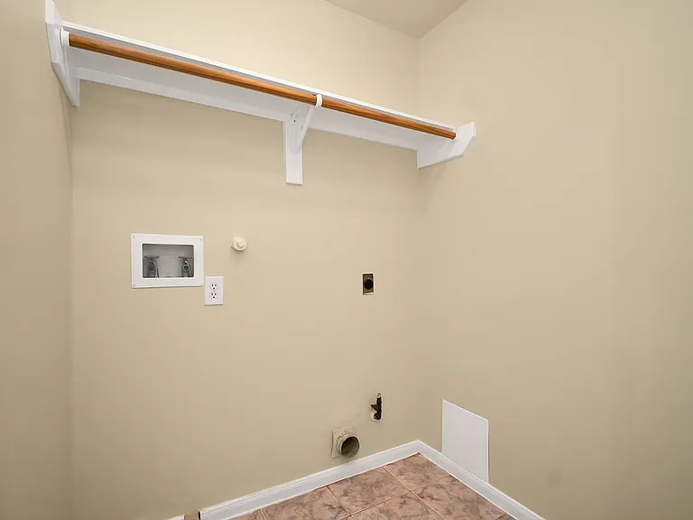 4123 Valedon Ln — Photo 19