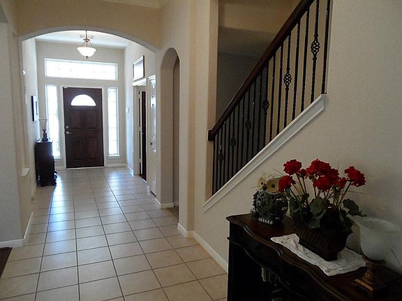 Beautiful Entrance, tile flooring leading you to living area