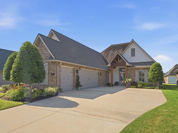 2nd image of 3747 Willow Lake Dr