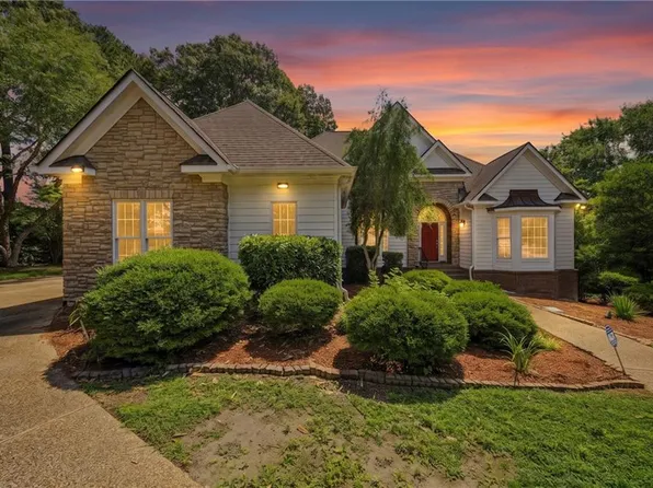 408 Royal Dornoch, Smithfield, VA 23430
