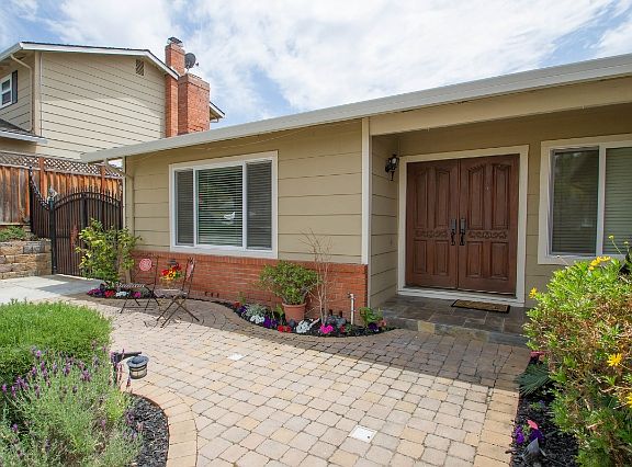 5th image of 3670 Rollingside Dr