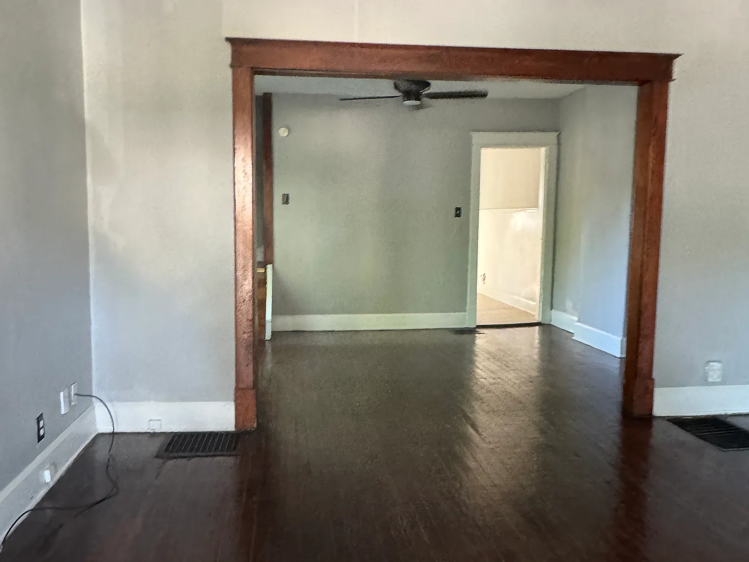 3 bed, 1.5 bath, 1450 sqft, $1,500 — Photo 4