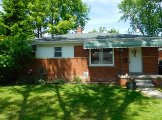 21827 Kramer St, Saint Clair Shores, MI