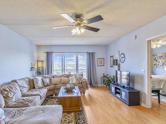 4th image of 395 Graceland Ave Unit 504