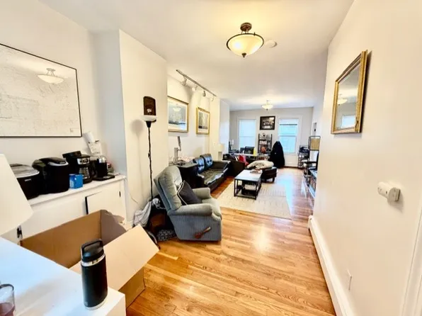 83 High St, Charlestown, MA