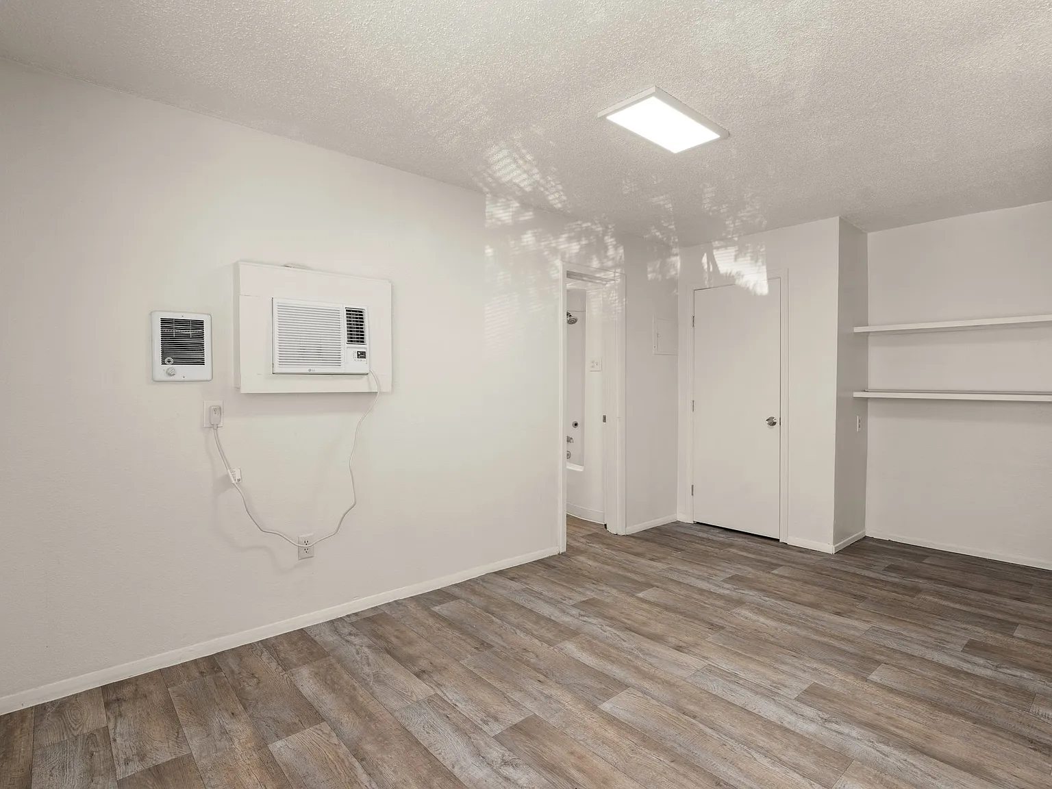 2800 Vail Avenue SE - 228 — Photo 4