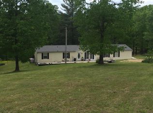 3939 Nashville Hwy, Deer Lodge, TN 37726