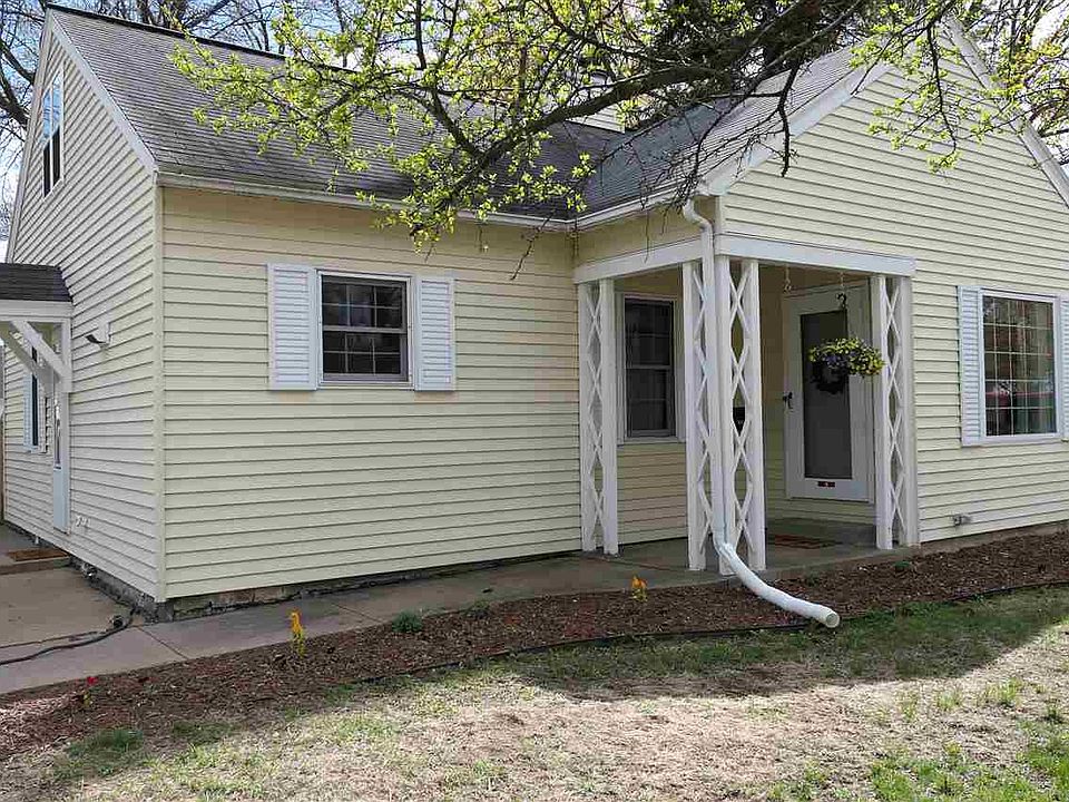 1st image of 605 Eau Claire Blvd