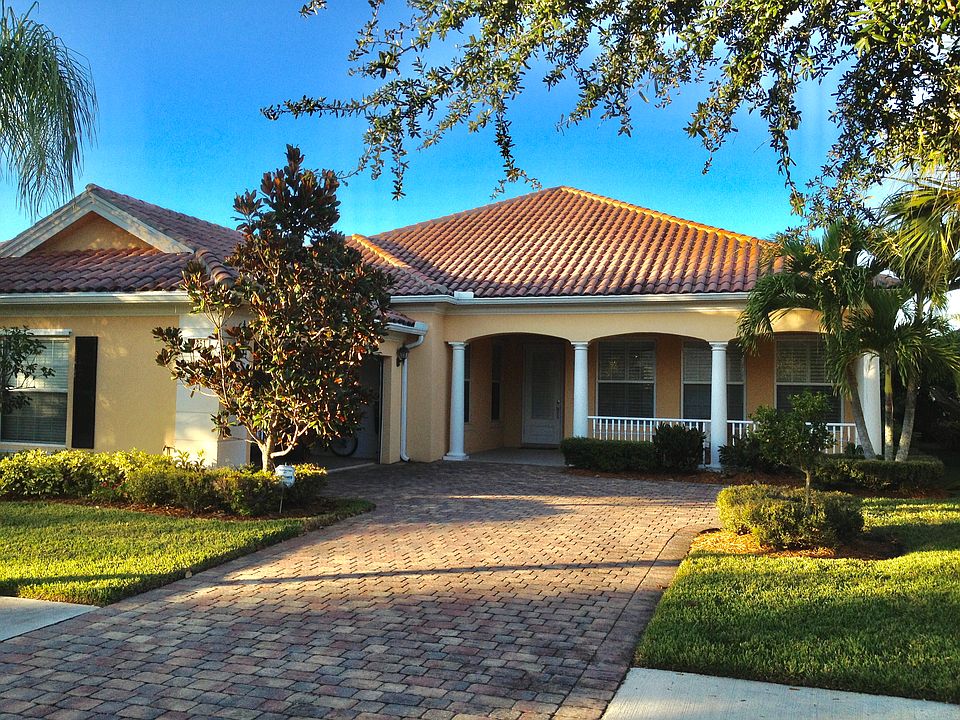 1st image of 7661 Sicilia Ct