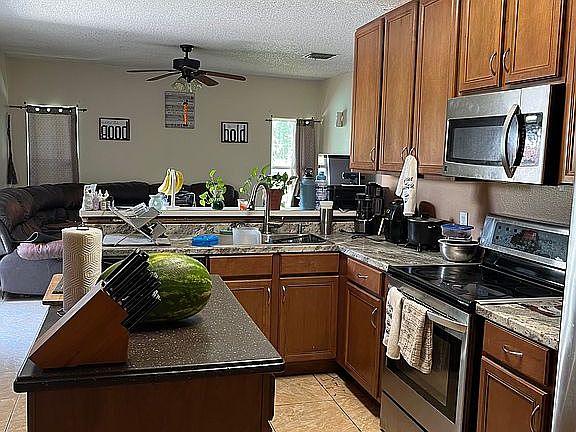 4th image of 552 Maricopa Dr