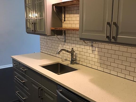 2nd image of 675 Randolph St APT 207