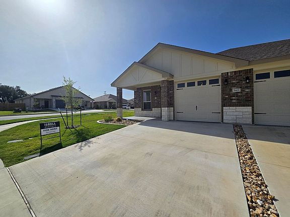 2nd image of 5401 Rose Garden Loop #A/b