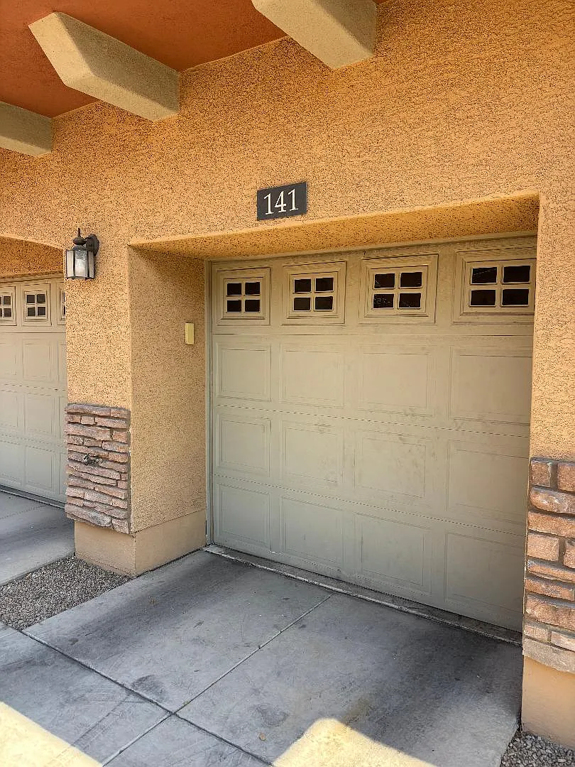 2 bed, 2.5 bath, 1186 sqft, $1,650 — Photo 2