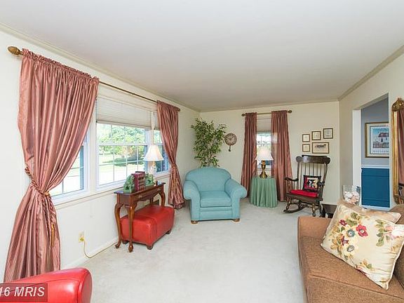 5th image of 2311 Rockwell Ave