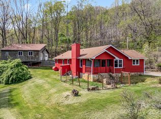 37 Timber Creek Dr, Waynesville, NC 28786