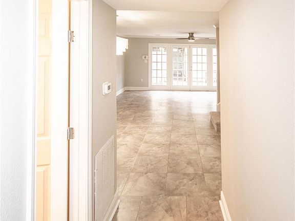 4th image of 12641 Huntingwick Dr #175
