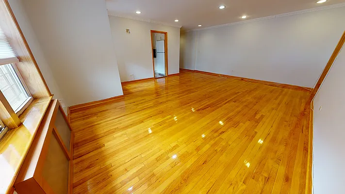 Rented by LandSeair Real Estate Group | media 11