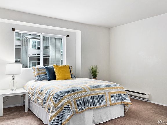 4th image of 15719 4th Ave S #132