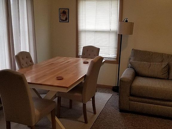 4th image of 3731 Spear Ave