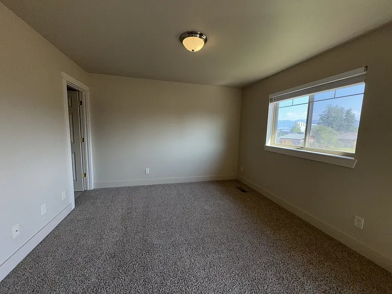 606 Minnesota St #3 — Photo 12