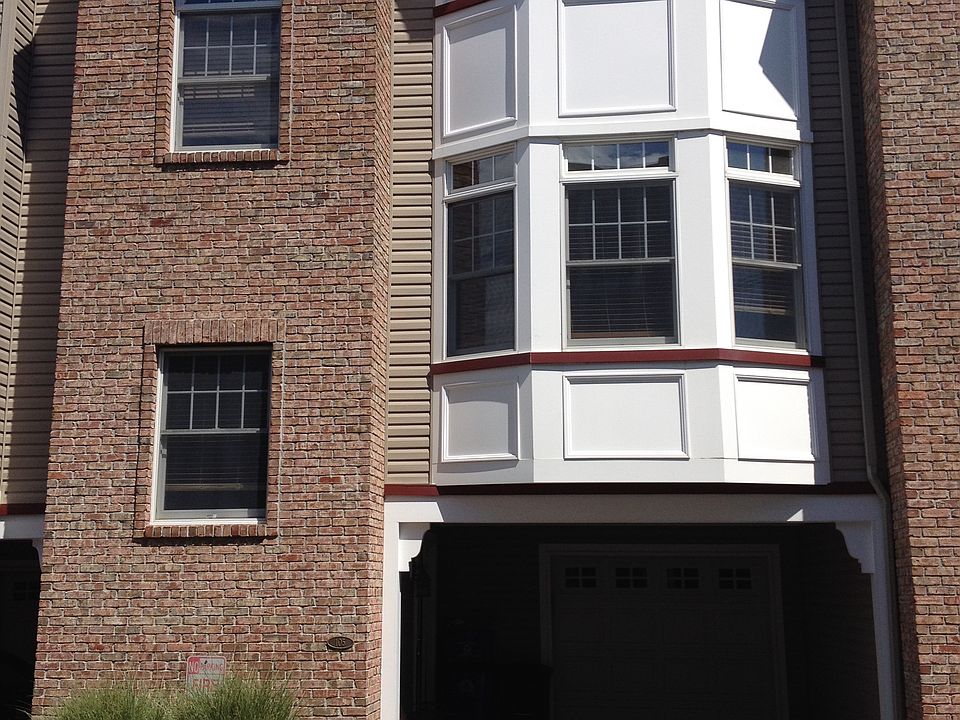 2nd image of 105 Passaic Ave