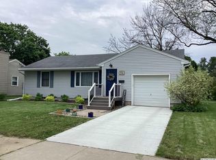 516 S Louisiana Ave, Mason City, IA 50401