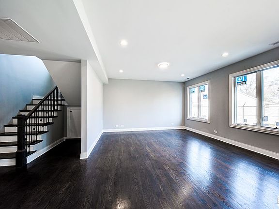 5th image of 6118 W 99th St