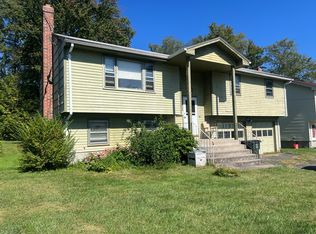 38 Mildred Rd, West Hartford, CT 06107