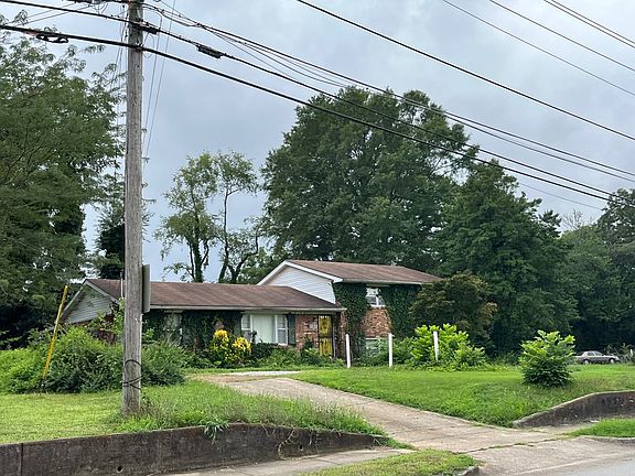 3rd image of 4519 Sparkman Dr NW