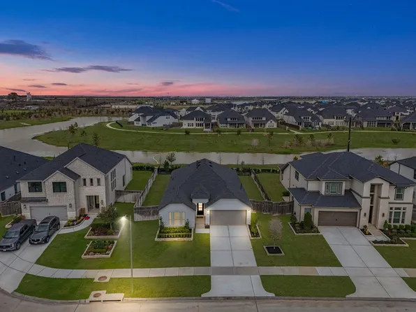 31522 Bramble Hollow Ct, Fulshear, TX 77441