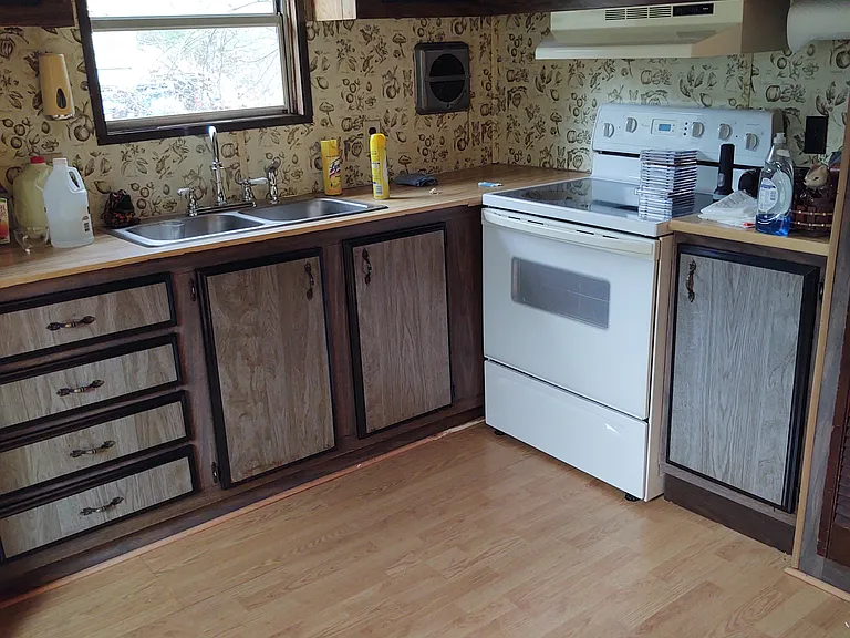 297 Silver Mill Rd — Photo 3