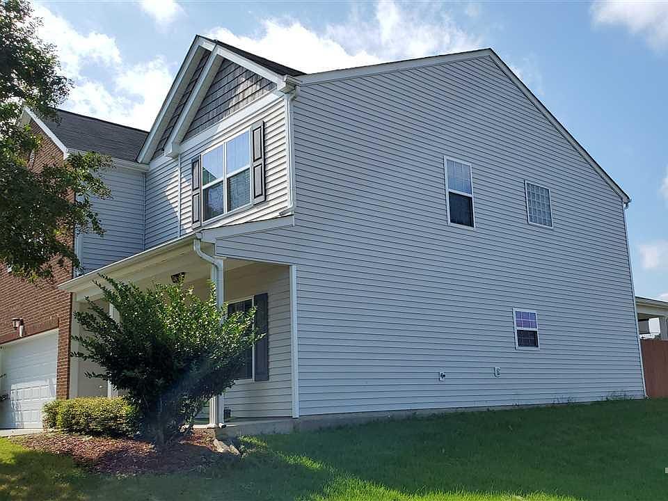 2nd image of 1202 Calvander Ct