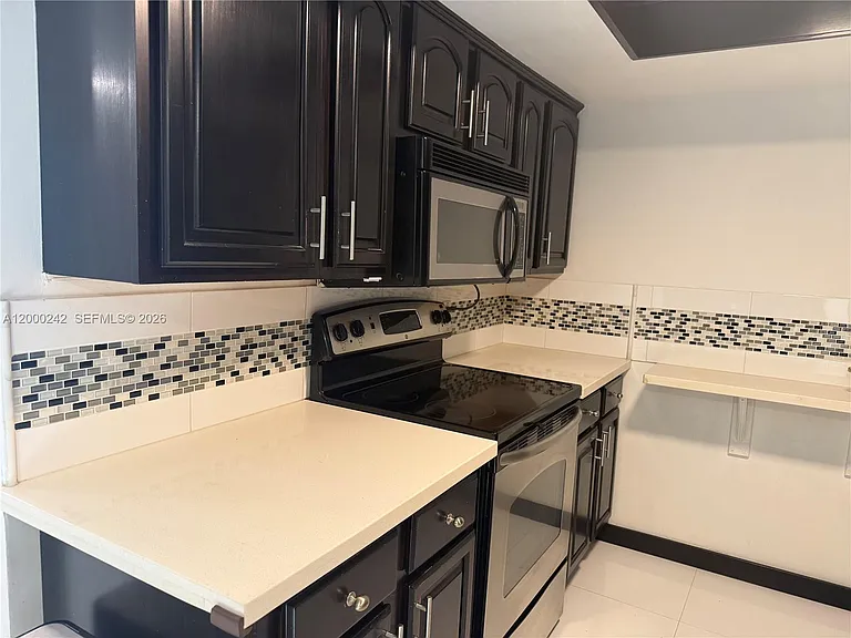 13505 NE 23rd Ct — Photo 9