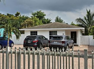 4700 SW 19th St, West Park, FL 33023