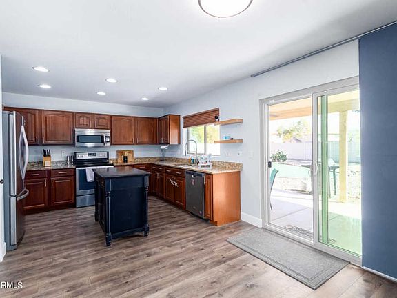 4th image of 34838 N Stetson Ct