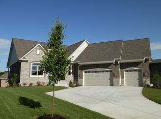 1732 Calvert Farms Dr, Greenwood, IN 46143