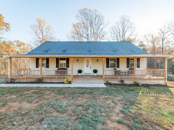 538 Spring Grove Rd, Spout Spring, VA 24593