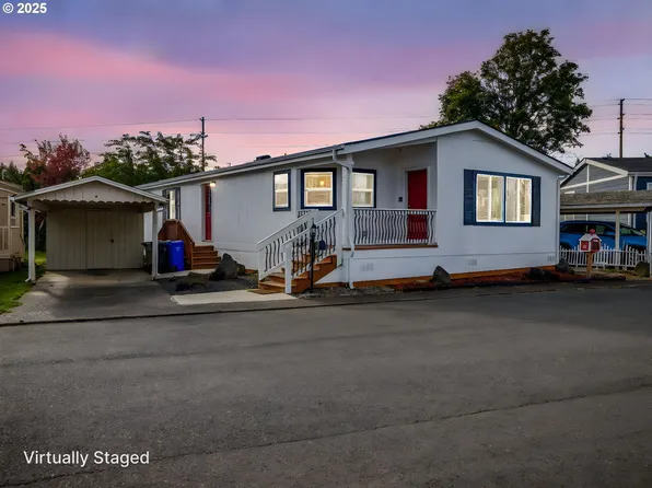 570 N 10th Ave Unit 2, Cornelius, OR 97113