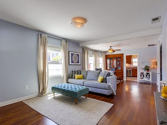 5th image of 624 E Ave
